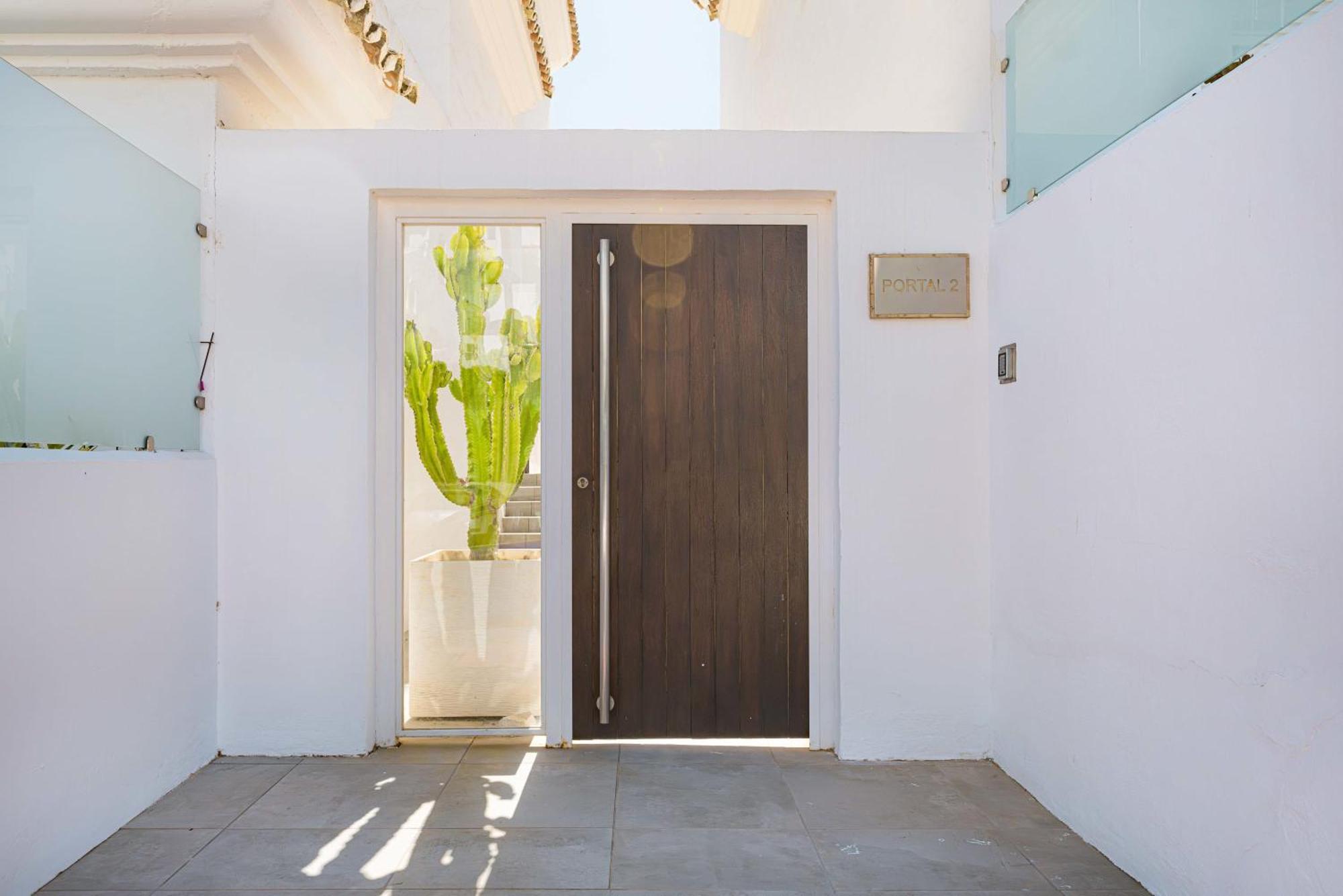 Ivy 3 Modern Bbq Gated Pool Apartamento *