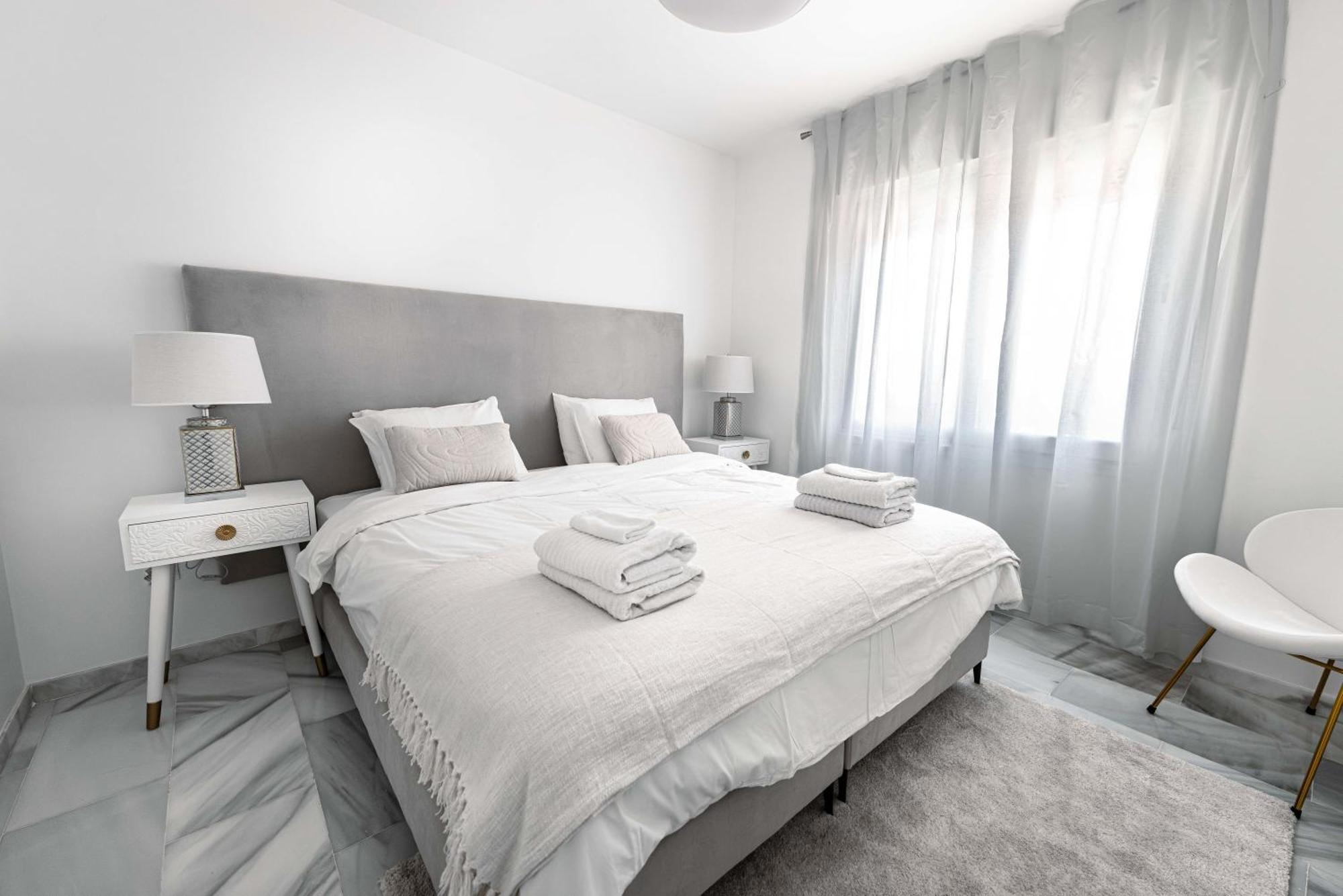 Ivy 3 Modern Bbq Gated Pool Apartamento Marbella